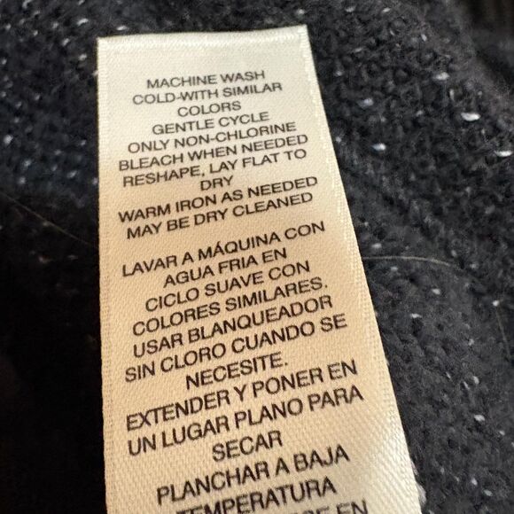 Chicos Zenergy Jacket Womens 0 Black Hooded Quilted Puffer Mid Length Zip Front - Picture 9 of 9